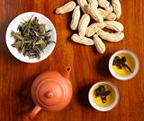 chinese tea with peanut