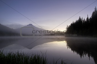 Sunrise Morning Fog at Trillium Lake