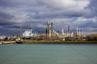 Refinery in Canada 