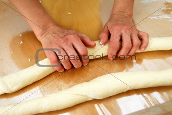 Preparing rolled pastry