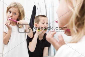 Brushing teeths