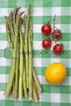 Fresh Asparagus with Lemon and Tomatoes