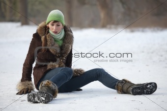 woman slips on snowy road