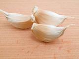 Three segments of garlic