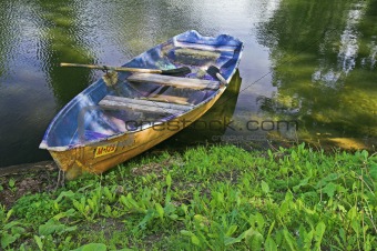 Boat at lake 