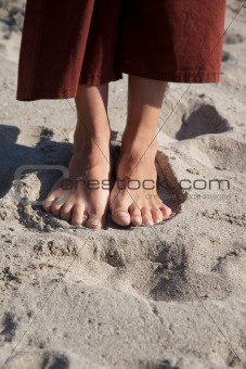  feet on beach sand