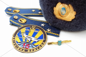 Elements of uniform of Ukrainian military officer (air force)