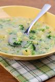 Broccoli soup with potatoes