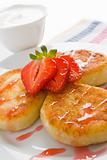 Cheese pancakes with strawberry