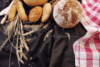 fresh bread and wheat  food group