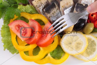 fish with vegetables,anion red pepper