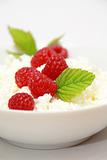 Cottage cheese and raspberry