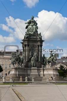 Maria Theresia Statue