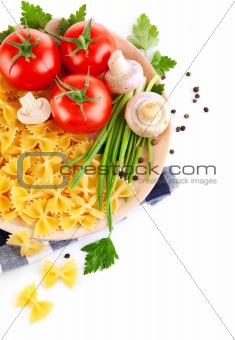  italian pasta with tomato and champignons