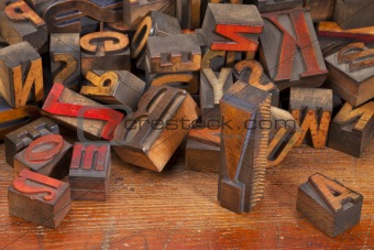 letterpress printing blocks with exclamation point