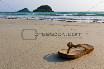  flip-flops on the beach