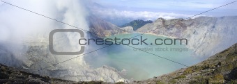 Sulphatic lake in a crater of volcano Ijen. 