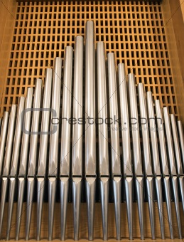 Organ tubes