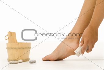 Foot cleaning 3