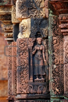 Statue carving on mandapa, Banteay Sreiz, Cambodia