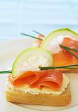 Smoked salmon and cream cheese on white bread