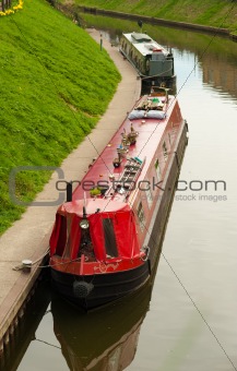 Canal and narrow boats