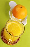 Fresh Orange Juice with Squeezer