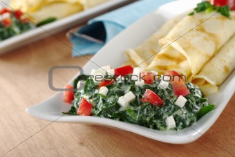 Spinach-Tomato-Cheese Sauce with Pancakes