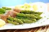 Green Asparagus with Ham and Potatoes