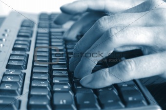 typing hands on keyboard