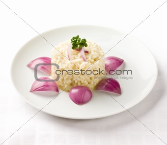 Risotto with red onions