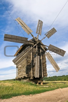 windmill near road