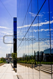 Business reflecting and modern building