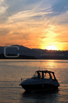 yacht lake dawn