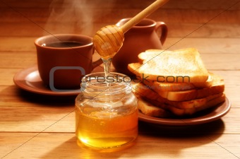 Healthy breakfast with honey