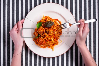 Spaghetti with meatballs 