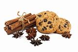 Cinnamon sticks, anise stars and chocolate chips cookies