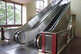 Modern escalators