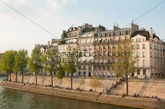 Seine Quay. Paris