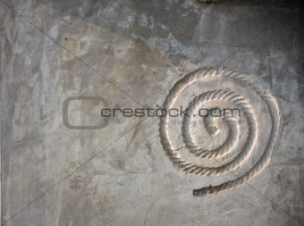 Round string prints on cement