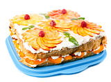 cake with peaches and raspberries