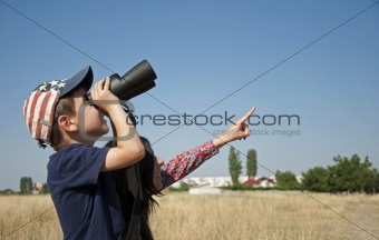 Little boy Binoculars