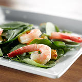 shrimp spinach salad