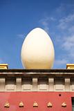 egg sculpture at Figueres