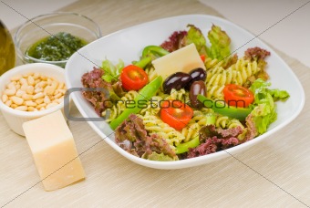 italian fusilli pasta salad