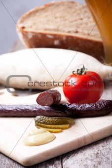 bavarian sausages, mustard and bread