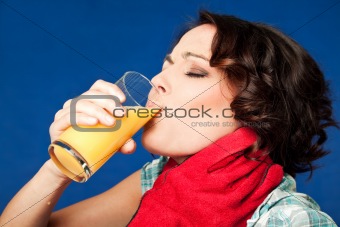 Woman pain throat juice