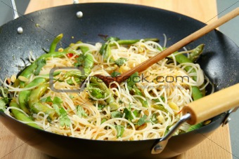 Rice noodles in spicy souche.