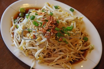 Stir fried beansprouts