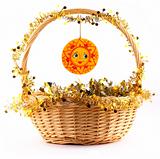 wooden sunny attached to the basket